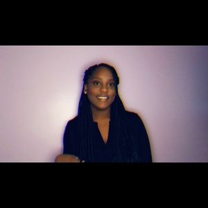 Meet your Posher, Deanna